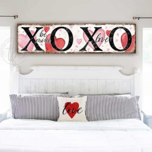 ToeFishArt XOXO Love Be Mine Valentine's Seasonal Decoration Canvas or Outdoor Metal Sign Decor with many Color Options Available for your Front Door Entryway Welcome Cozy Living Room Bedroom Holiday Porch Door Greeter Curb Appeal Decor handmade by woman-owned USA American family business ToeFishArt. High quality American sourced raw materials. Original, custom, personalized wall decor signs. Canvas, Wood or Metal. Rustic modern farmhouse, cottagecore, vintage, retro, industrial, Americana, primitive, country, coastal, minimalist.